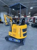 1.5 ton, 13.5HP RATO Mini Excavator w/ pilot control system | AGT-H15R - Image 2