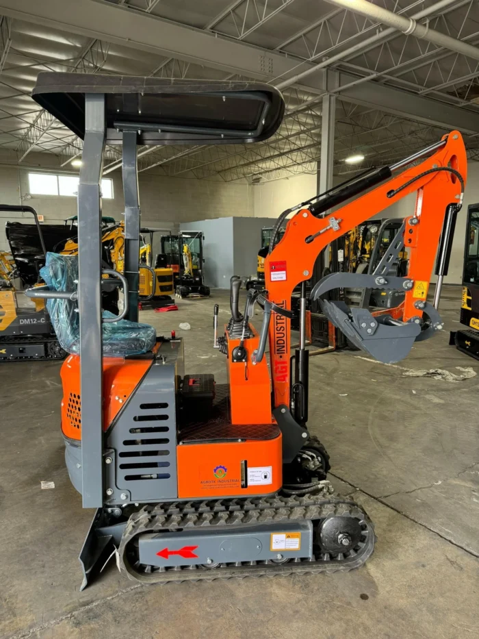 AGT Rato 1-Ton Mini Excavator – 13.5 HP Gasoline Engine by Bidadoo - Image 3