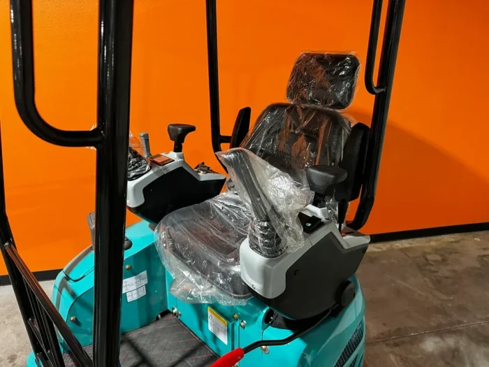 KYMRON® XH22D Mini Excavator (w/ Kubota D902 Engine) - Image 5