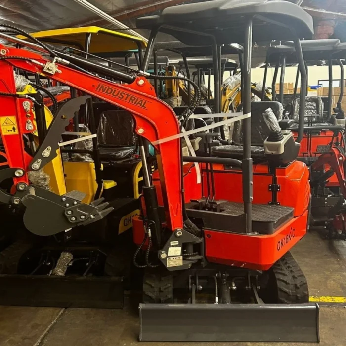 QK18K-C Mini Excavator with Kubota Engine – Swing Boom & Hydraulic Thumb by Bidadoo - Image 5