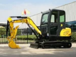 New Brand Mini Excavator 2 Ton Farm Small Digger EPA Engine Cab - Image 12