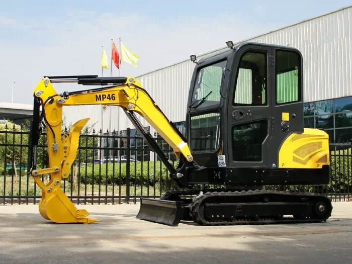 New Brand Mini Excavator 2 Ton Farm Small Digger EPA Engine Cab - Image 12
