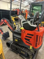 AGT DM12X-C Mini Excavator – Pilot Control, Swing Boom, Hydraulic Thumb by Bidadoo - Image 3