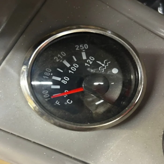 QK18K-C Mini Excavator with Kubota Engine – Swing Boom & Hydraulic Thumb by Bidadoo - Image 8