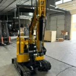 1.5 ton, 13.5HP RATO Mini Excavator w/ pilot control system | AGT-H15R - Image 3