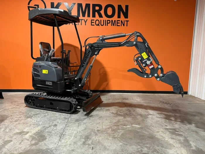 KYMRON® XH14-2 Pro Mini Excavator (w/ Side Swing Boom & Retractable Tracks) - Image 4
