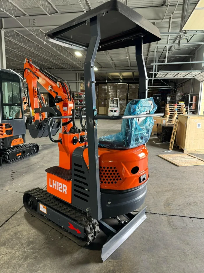 AGT Rato 1-Ton Mini Excavator – 13.5 HP Gasoline Engine by Bidadoo - Image 6